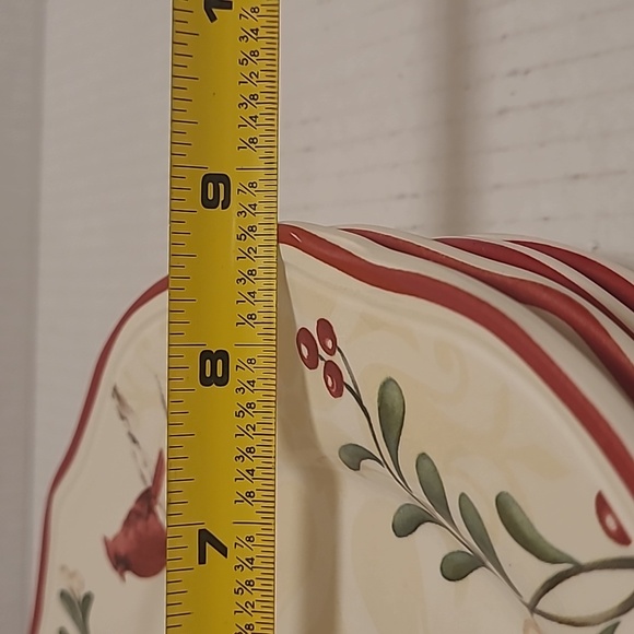 Set of 4 Better Homes and Gardens Heritage Collection Plates - Picture 15 of 16